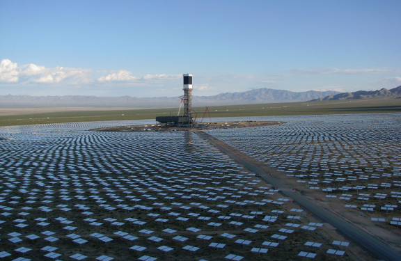 2013 completions of large solar thermal power plants mark technology 